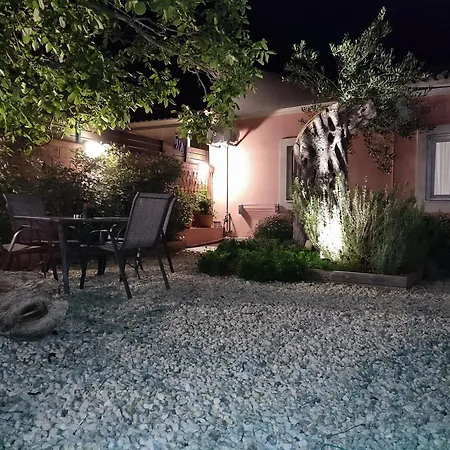Casa Di Nina Villa Ipsos Exterior photo